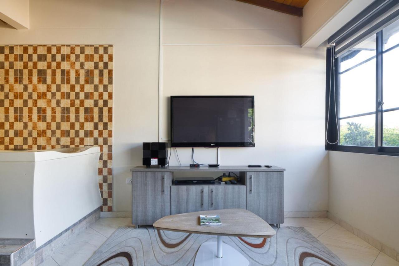 Apartament Poblado Brownstone Medellín Zewnętrze zdjęcie